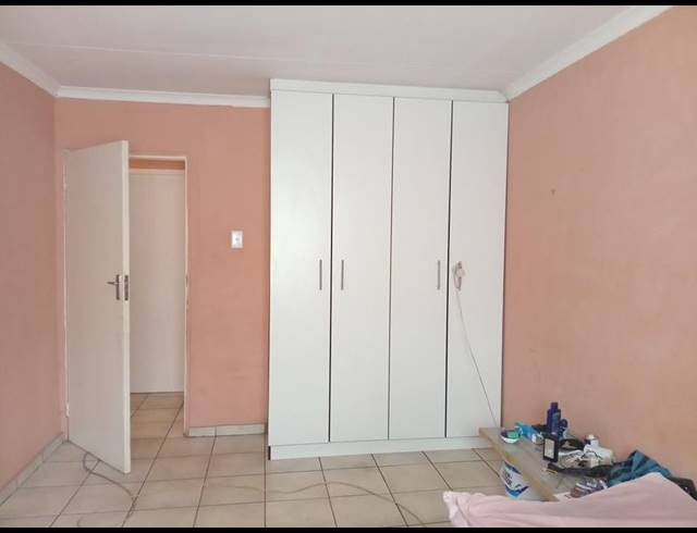 3 BEDROOM HOUSE FOR SALE IN VANDERBIJLPARK CE7